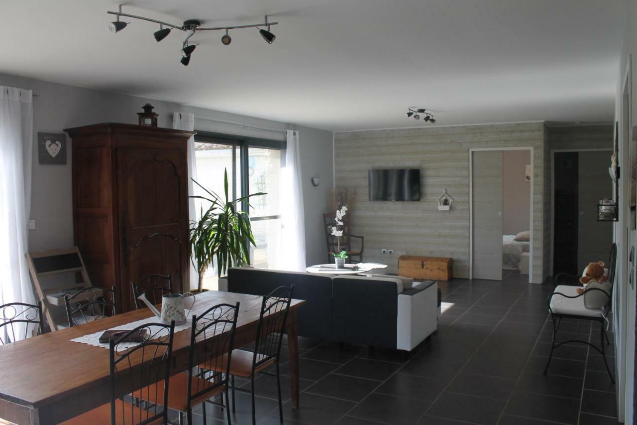 Gite Sud Deux Sevres Marigny  Exterior photo